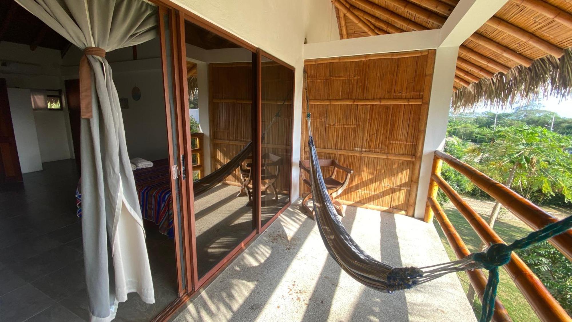 Hosteria Guachapeli Las Tunas 外观 照片